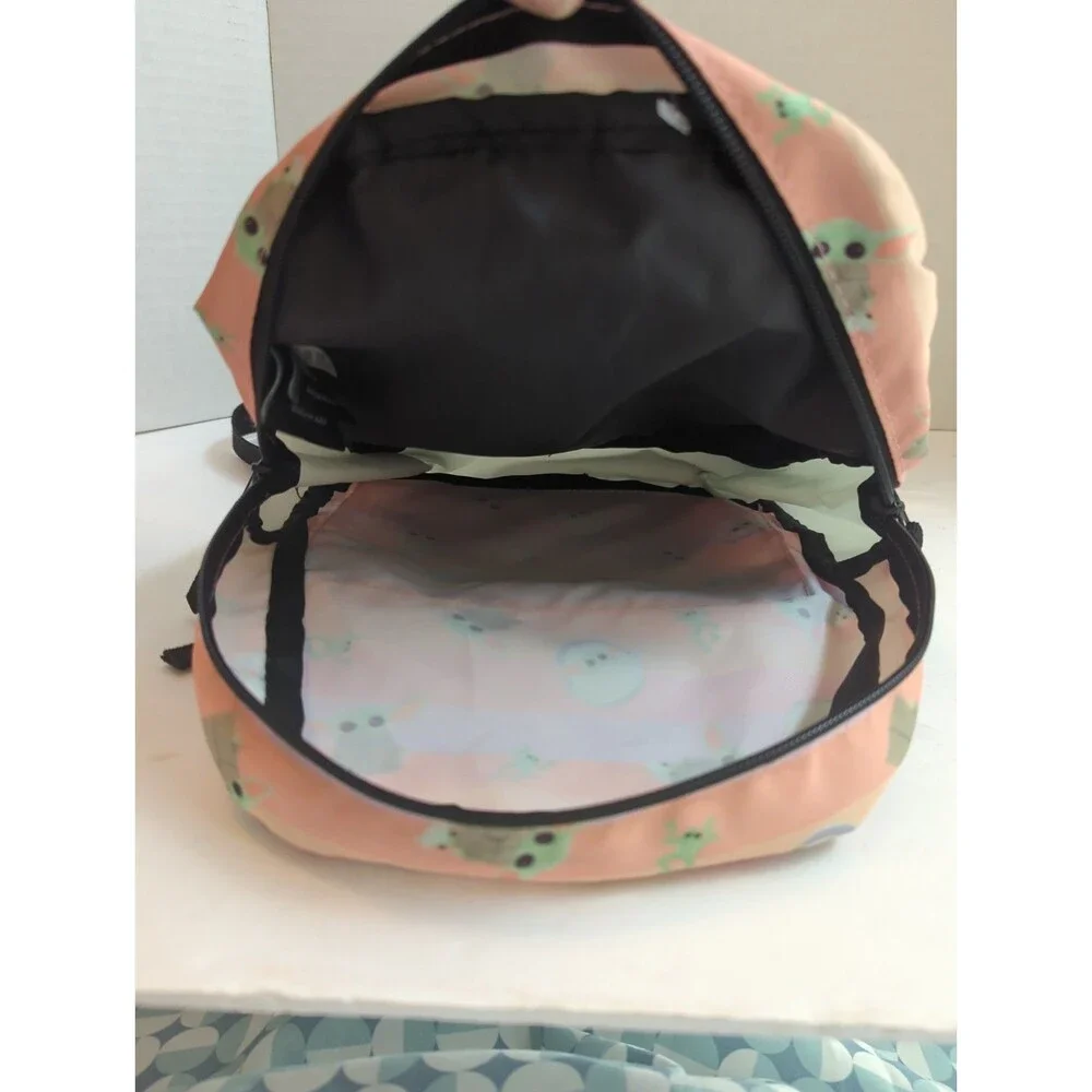 STAR WARS GROGU Pink Kids Backpack Cartoon Zip Casual Mandalorian Design. 